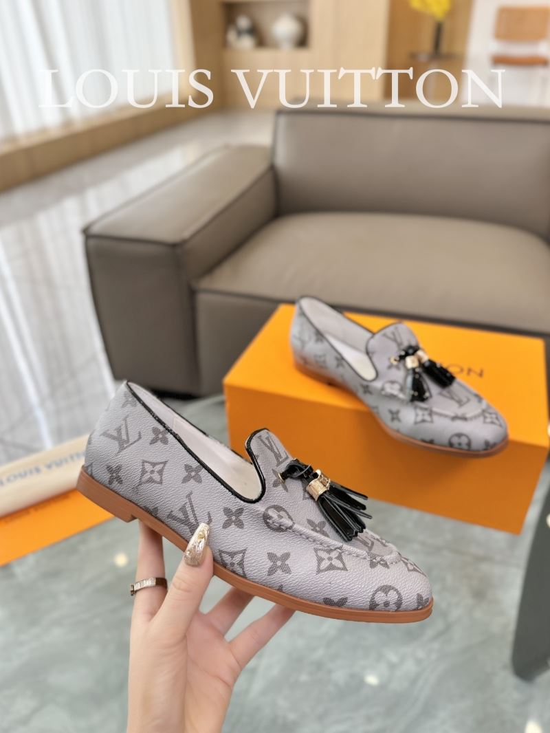 Louis Vuitton Low Shoes